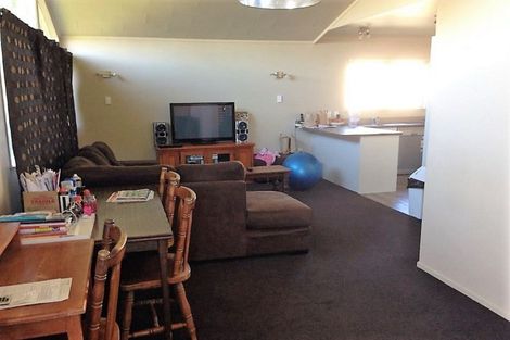 Photo of property in 1/3 Coates Street, Hamilton East, Hamilton, 3216