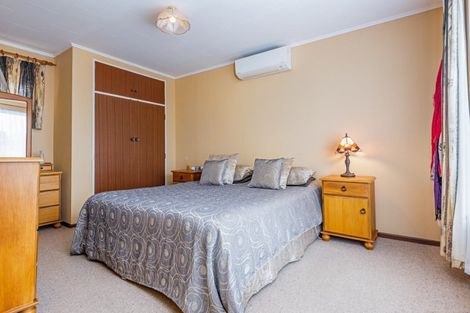 Photo of property in 10 Victoria Street, Pahiatua, 4910