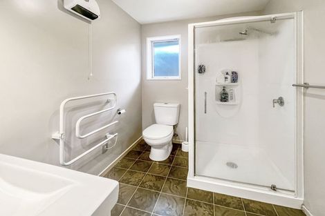 Photo of property in 9 Field Terrace, Upper Riccarton, Christchurch, 8041