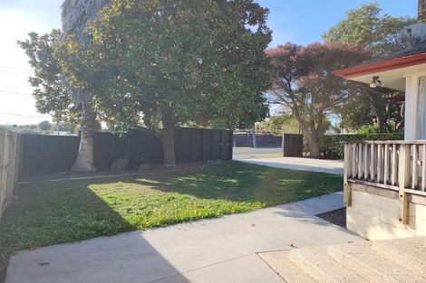 Photo of property in 11 Knighton Road, Hillcrest, Hamilton, 3216