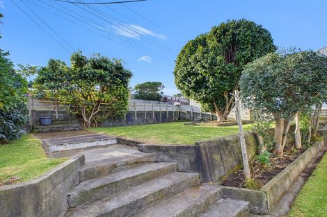 Photo of property in 71 Ngamotu Road, Spotswood, New Plymouth, 4310
