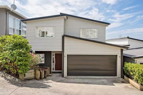 Photo of property in 2a Zion Road, Birkenhead, Auckland, 0626