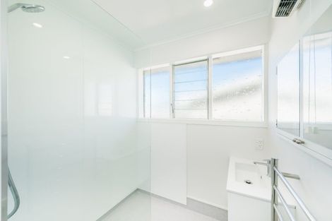 Photo of property in 12a Callender Terrace, Paraparaumu Beach, Paraparaumu, 5032