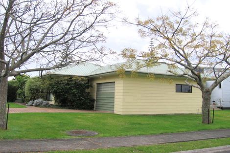 Photo of property in 2 Cathedral Court, Hahei, Whitianga, 3591