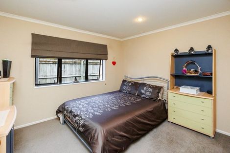 Photo of property in 36 Tennyson Avenue, Kelvin Grove, Palmerston North, 4414