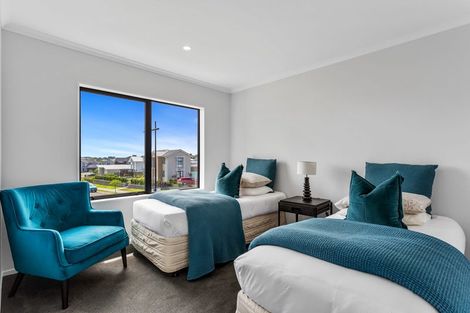 Photo of property in 1 Koura Drive, Red Beach, 0932