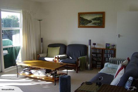 Photo of property in 1/133 Shakespeare Road, Milford, Auckland, 0620
