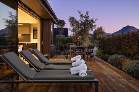 Photo of property in 6 Fife Court, Jacks Point, Queenstown, 9371
