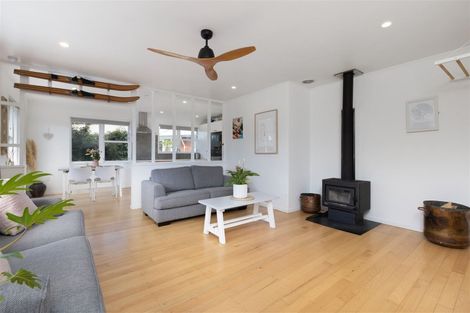 Photo of property in 4b Lynwood Place, Brookfield, Tauranga, 3110