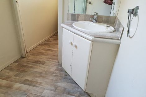 Photo of property in 80p Tirimoana Road, Te Atatu South, Auckland, 0602