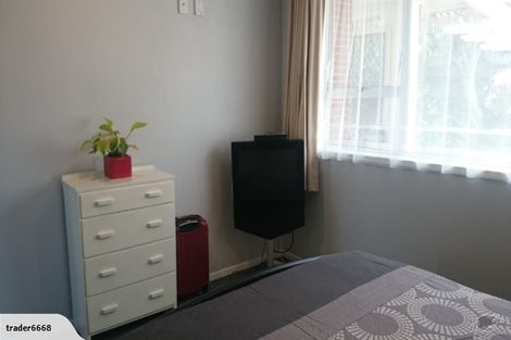 Photo of property in 2/86 Weatherly Road, Torbay, Auckland, 0630