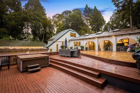 Photo of property in 719 Scenic Drive, Henderson Valley, Auckland, 0612