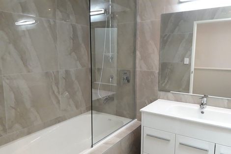 Photo of property in 30 Saddleback Crescent, Papakura, 2110