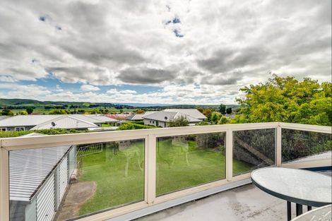 Photo of property in 180 Porangahau Road, Waipukurau, 4200