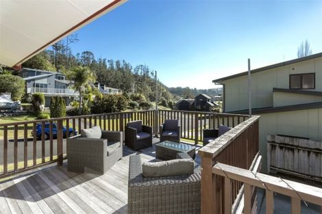 Photo of property in 6 Ailsa Place, Tairua, 3508