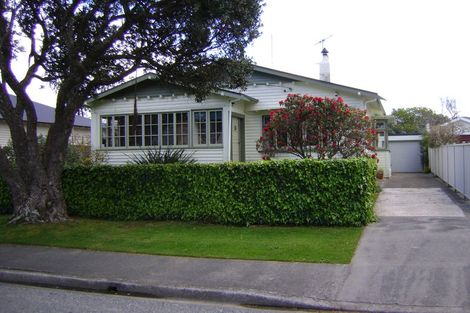 Photo of property in 11 Brook Street, Waiwhetu, Lower Hutt, 5010