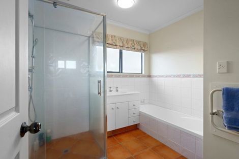 Photo of property in 134 Williams Street, Cambridge, 3434