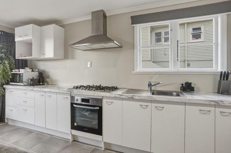 Photo of property in 10 Derby Street, Green Island, Dunedin, 9018