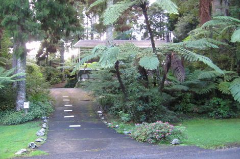Photo of property in 80 Waima Crescent, Titirangi, Auckland, 0604