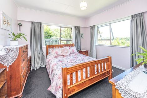 Photo of property in 28 Shakespeare Road, Bastia Hill, Whanganui, 4500