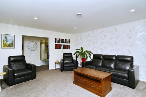 Photo of property in 9 Puhara Avenue, Parklands, Christchurch, 8083
