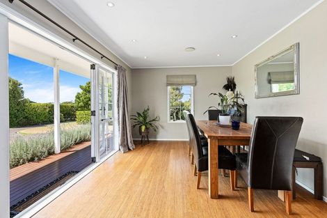 Photo of property in 31c Koraha Road, Kumeu, 0892