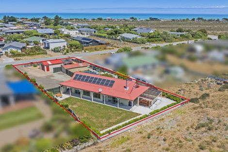 Photo of property in 15 Forest View Road, Little River, 7591