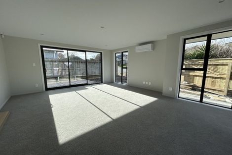Photo of property in 9 Barque Crescent, Whitby, Porirua, 5024