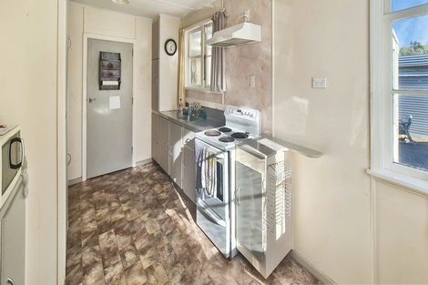 Photo of property in 6 Wilson Road, Hunterville, 4730