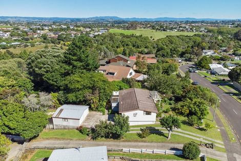 Photo of property in 24 Langstone Street, Welcome Bay, Tauranga, 3112