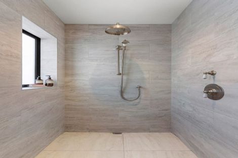 Photo of property in 114 Tamaki Road, Whangamata, 3620