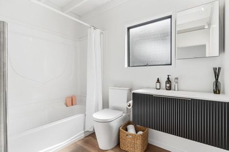 Photo of property in 306b Beverley Terrace, Whangamata, 3620