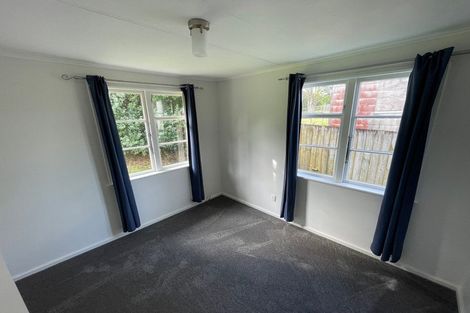 Photo of property in 8 Huxley Place, Glen Innes, Auckland, 1072