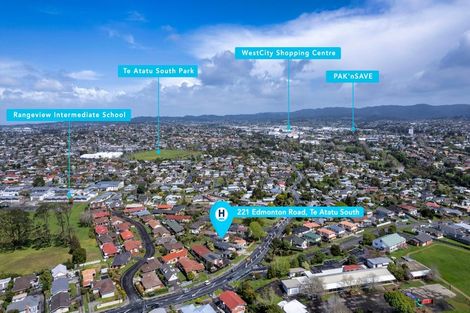 Photo of property in 221 Edmonton Road, Te Atatu South, Auckland, 0610
