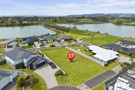 Photo of property in 17 Wairere Rise, Omokoroa, 3114