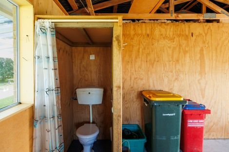 Photo of property in 112 Avenue Road, Foxton, 4891