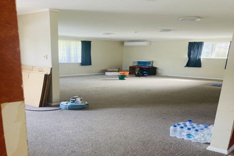 Photo of property in 36 Lyndhurst Road, Tawa, Wellington, 5028