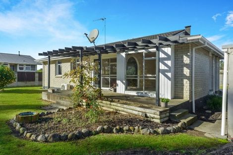 Photo of property in 18 Snell Drive, Chartwell, Hamilton, 3210