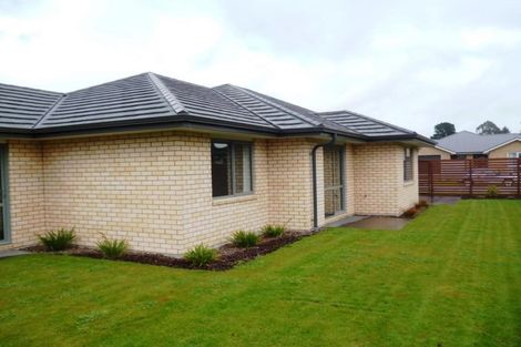 Photo of property in 15 Rossall Crescent, Rolleston, 7615