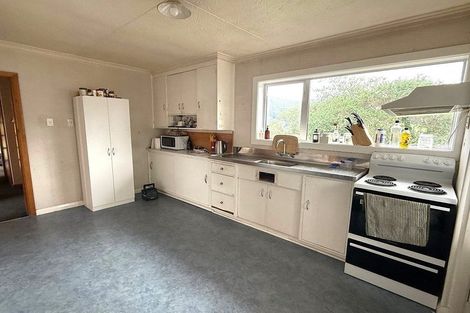 Photo of property in 239 Pine Hill Road, Dalmore, Dunedin, 9010