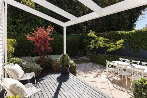 Photo of property in 52a Onslow Street, St Albans, Christchurch, 8014