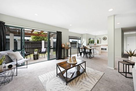 Photo of property in 4/84 Braid Road, St Andrews, Hamilton, 3200