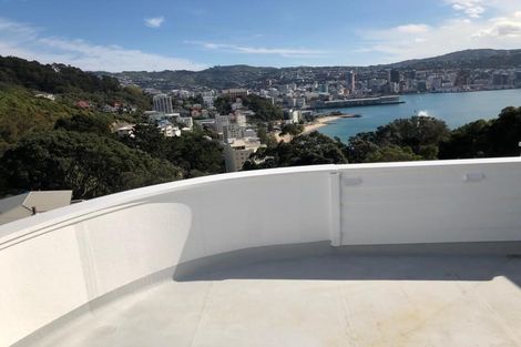 Photo of property in 29a Grass Street, Roseneath, Wellington, 6011