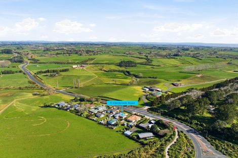 Photo of property in 11 Glenbrook Road, Karaka, Papakura, 2580