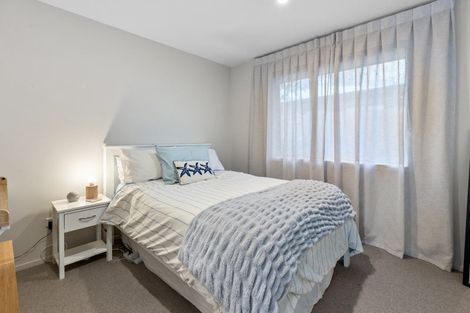 Photo of property in 11 Centre Crescent, Wanaka, 9305