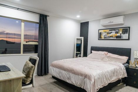 Photo of property in 38 Vireya Court, Goodwood Heights, Auckland, 2105