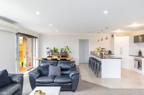 Photo of property in 112 Metehau Street, Marshland, Christchurch, 8083