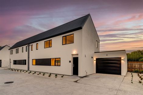 Photo of property in 3/29 Main South Road, Sockburn, Christchurch, 8042