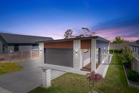 Photo of property in 4 Augusta Rise, Omokoroa, 3114