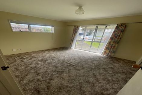Photo of property in 83 Lynwood Road, New Lynn, Auckland, 0600